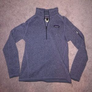 Women’s 1/4 Zip Patagonia fleece sweatshirt